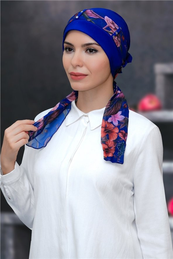 Saks Mavisi Pratik Hazır Geçmeli Tesettür Bone Sandy Kumaş Desenli Şifon Kemerli 1305D_24 ürün görseli 1