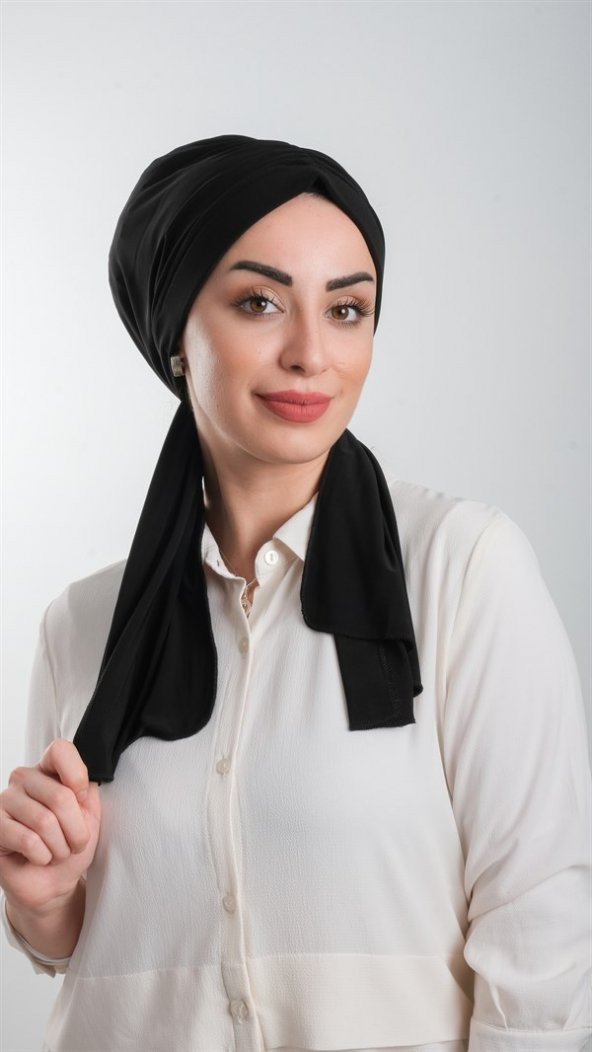 Siyah Pratik Hazır Geçmeli Tesettür Bone Kesik Elyaf Sade 2111_01 ürün görseli 1