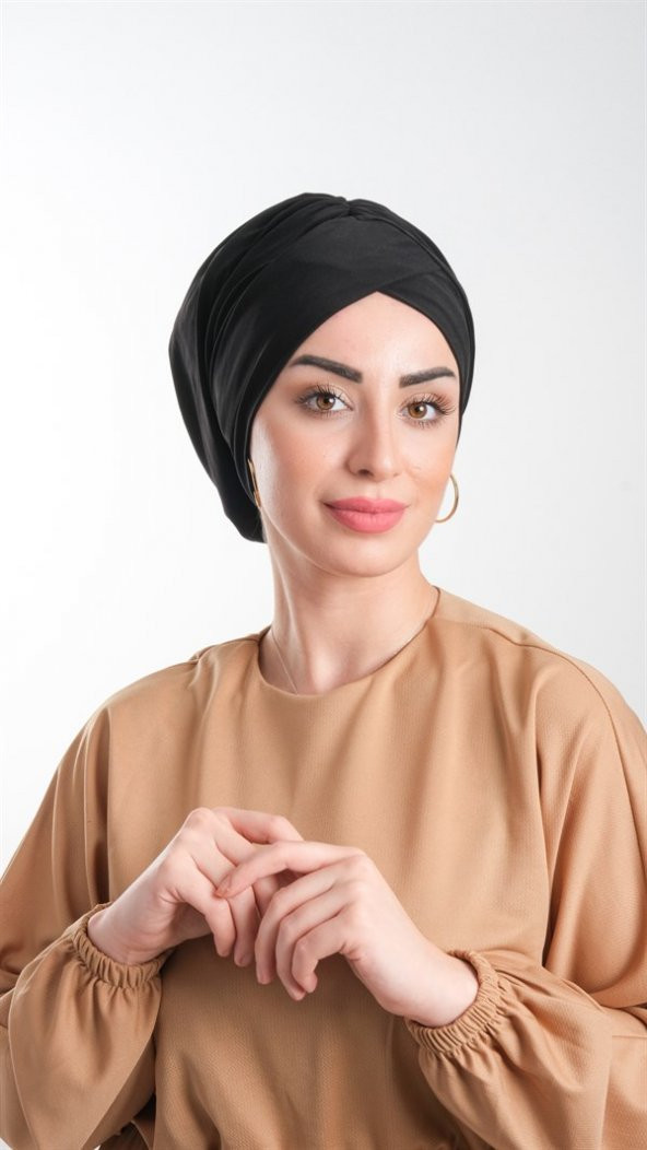 Siyah Pratik Hazır Geçmeli Tesettür Bone Sandy Kumaş Büzgülü 2114_01 ürün görseli 1