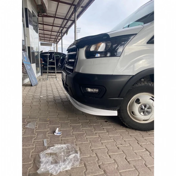 FORD TRANSİT 2020- PLASTİK GENİŞ ÖN KARLIK - Resim 2