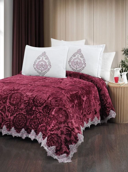 The Home Collection Larissa Fransız Güpürlü Battaniye Yatak Ört Seti-Bordo ürün görseli 1