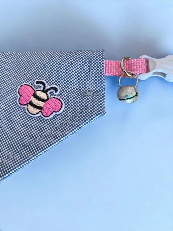 Pink Bee Kedi Bandana, Fular, Kedi Kıyafeti Kedi Elbisesi, Kedi Tasması ürün görseli 1