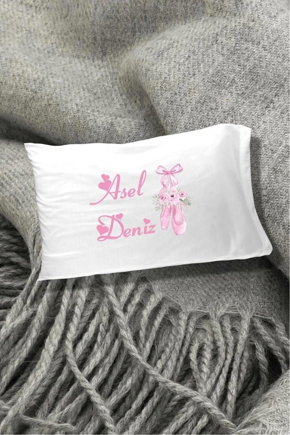 Pembe Bale Patiği Pamuklu 30x45 cm Yastık Kılıfı ürün görseli 1
