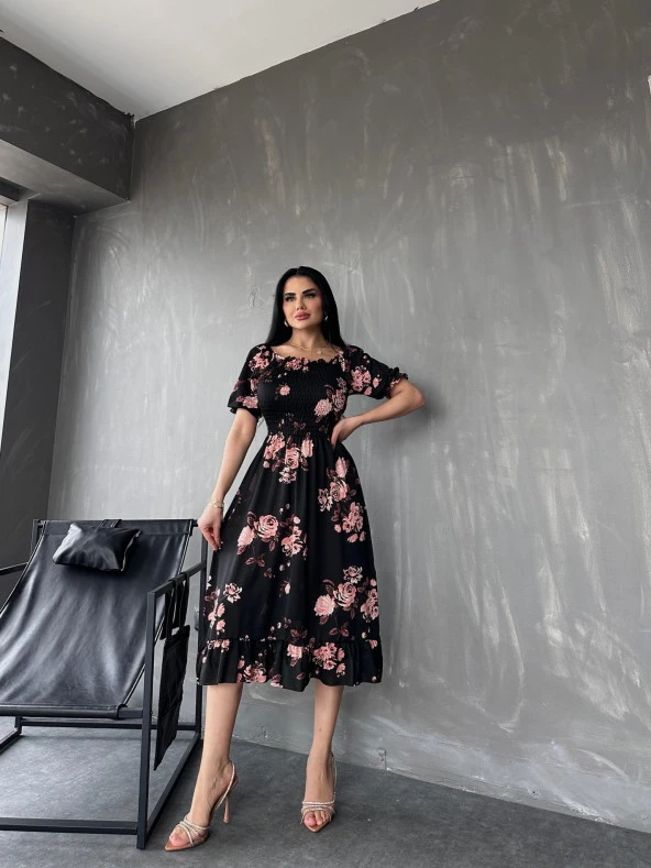 Kare Yaka Gipeli Helen Kumaş Çiçek Desenli Yazlık Elbise ürün görseli 1