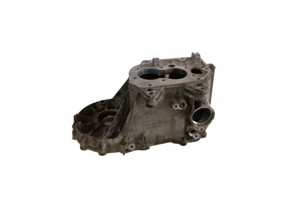 VW Audi FSI Şanzıman Dişli Muhafazası 02T301103AB Çıkma Parça ürün görseli 1