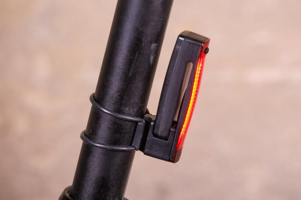 Knog Blinder Plus Usb Şarjlı Bisiklet Arka Lambası STP-212 - Resim 12