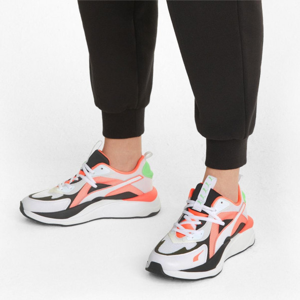 PUMA RS-Curve Beyaz/Peach Kadın Ayakkabı (DAR KALIPTIR..) ürün görseli 1