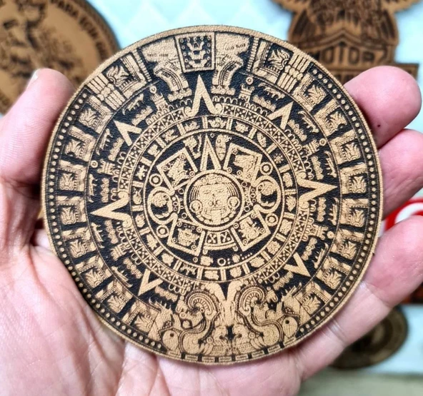 AZTEK MAYA TAKVİMİ Deri PEÇ - Arma - Askeri Patch 8 cm Çap - Resim 2