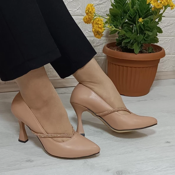 Fiyra 7023 Nut 8cm Kadeh Topuklu Taşlı Bayan Stiletto Ayakkabı ürün görseli 1