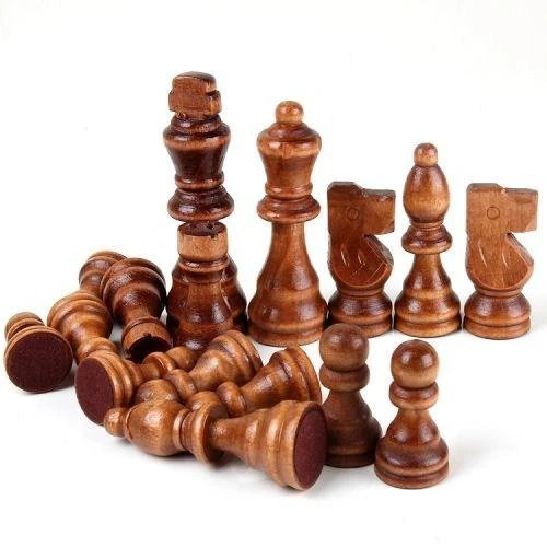 Ahşap Satranç Taşları No:35 Büyük 9cm ürün görseli 1