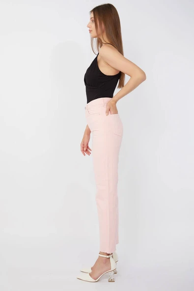 Kadın Basic Paçası Kesik Jean Pantolon Pembe - Resim 3