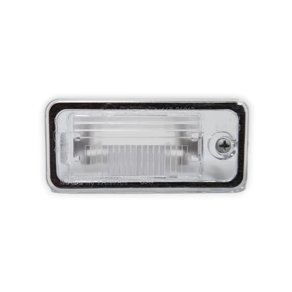 Audi A3 2004-2008 Arka Sağ Plaka Aydınlatma Lamba Camı 8E0943022B ürün görseli 1