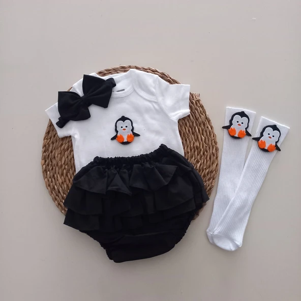 MARS BABY Kız Bebek Siyah Penguen Fırfır Şort Etek Bodyli Çorap Takımı ürün görseli 1