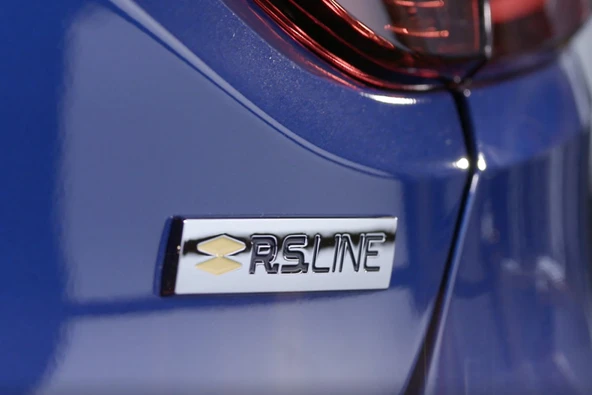 Renault Clio 5 RS-Line Krom Bagaj Kapağı Logosu ABS 2019-2025 Arası ürün görseli 1
