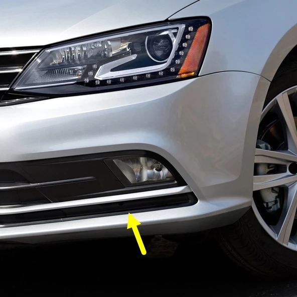 VW Jetta 2015-2018 Sol Sis Farı Alt Plastik Çıtası 5C6807233A ürün görseli 1
