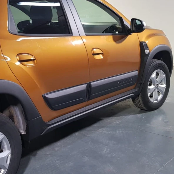 Dacia Duster 2018-2022 Kapı Dodik 4 Parça ürün görseli 1