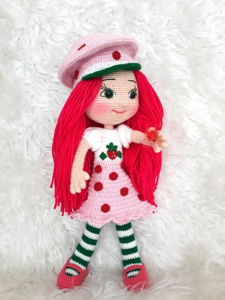 Çilek Kız Amigurumi Organik Oyuncak ürün görseli 1