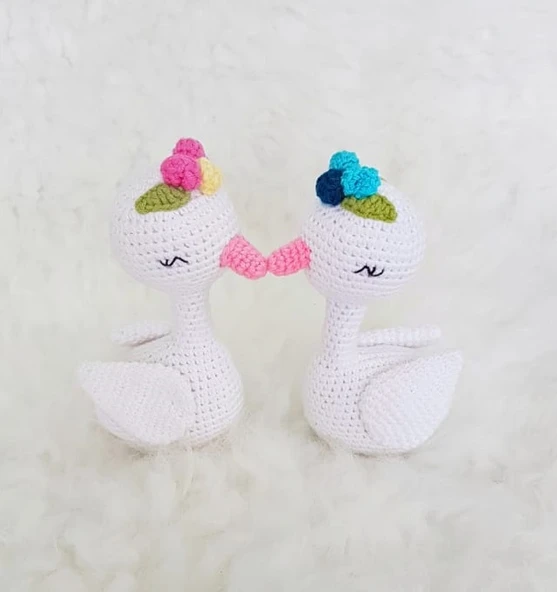 Sevimli Kuğular Amigurumi Organik Oyuncak ürün görseli 1