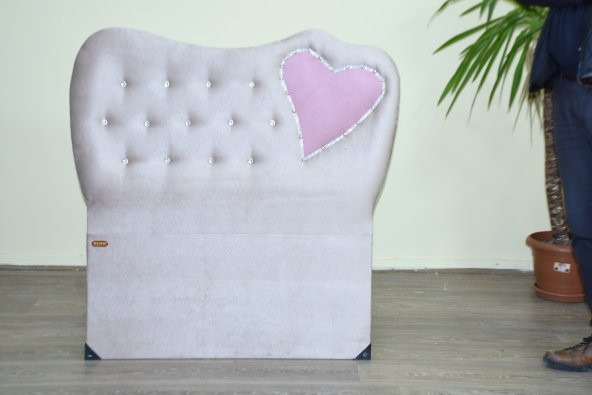 Başlık 90*190cm Tay Tüy Kumaş 13421 SİLİNİR Dolgun Pembe Kalpli El Yapım ürün görseli 1