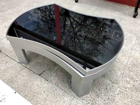 Döner Orta sehpa 18035 İÇBÜKEY TARZ Model Kayın Ayak MDF Gümüş gri Tbla füme cam ürün görseli 1
