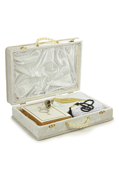 Sandıklı Çeyizlik Seccade Seti Damat Gelin Bohçasına Uygun Hediyelik Şal Kuranı Kerim Seti Beyaz ürün görseli 1