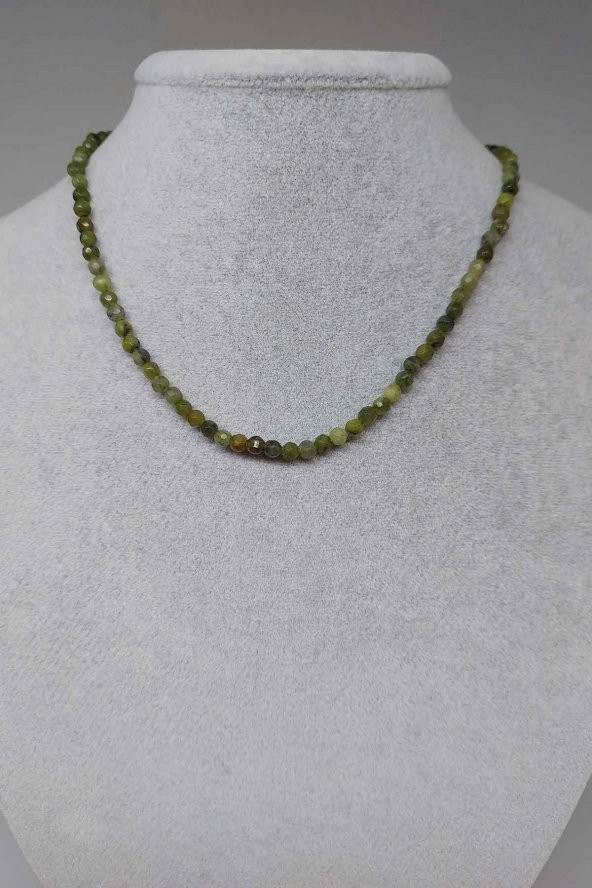 Peridot (Zebercet) Taşı Faset Kesim 4mm 1000 Ayar Gümüş İpli Kolye (Klipsli) ürün görseli 1
