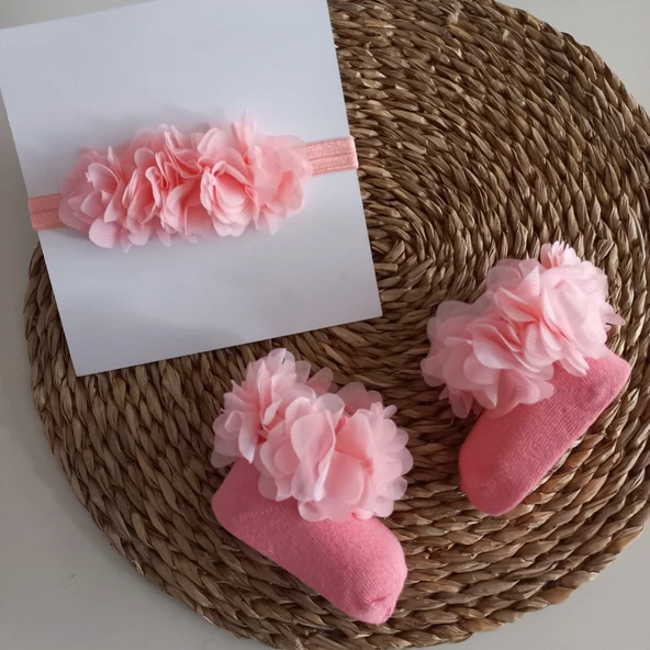 MARS BABY Kız Bebek Özel Gün Fırfırlı Koyu Somon Bandana ve Çorap Set - Resim 2