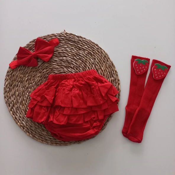 MARS BABY Kız Bebek Kırmızı Fırfırlışort Etek Bandana ve Çilek Figürlü Çorap Set ürün görseli 1