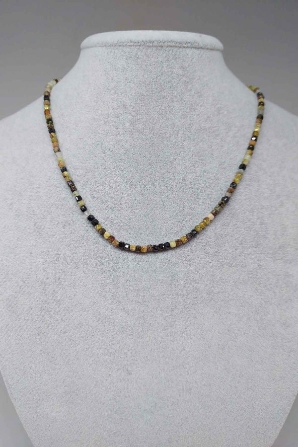 Yeşil Lal (Granat) (Garnet) Taşı Küp Şekilli 2.5mm 1000 Ayar Gümüş İpli Kolye (Klipsli) ürün görseli 1