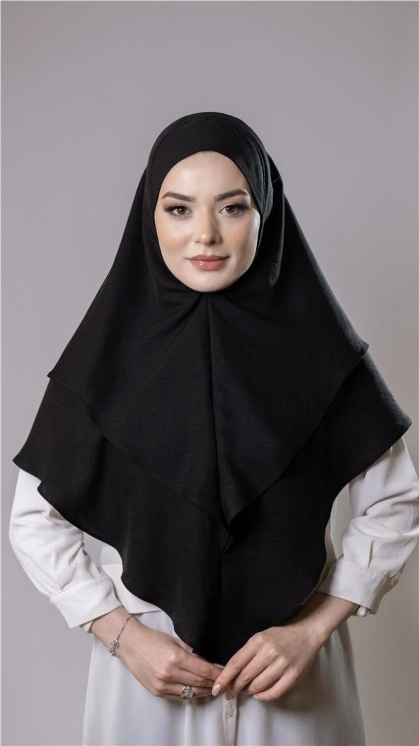 Siyah Pratik Hazır Geçmeli Tesettür Eşarp Pamuk Caz Kumaş Çift Katlı Düz Hijab 2303_01 ürün görseli 1