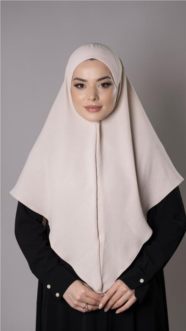 Bej Pratik Hazır Geçmeli Tesettür Eşarp Aerobin Kumaş Düz Hijab 2309_12 ürün görseli 1