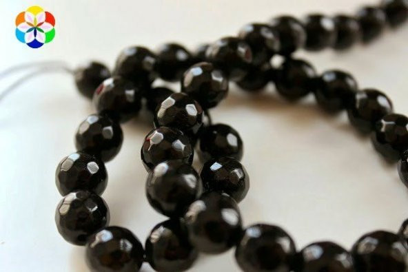 Onix (Oniks) Taşı Faset Kesim YARIM Dizi 10mm (18cm uzunluğundadır) ürün görseli 1