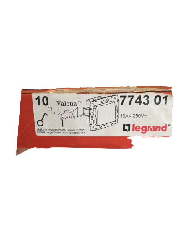 Legrand Valena 774301 Anahtar Krem (Bej) (Çerçeve Dahil) ürün görseli 1
