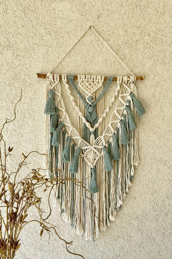 Floralmacramedesign Nil Yeşili Püsküllü El Yapımı Makrome Duvar Dekoru ürün görseli 1