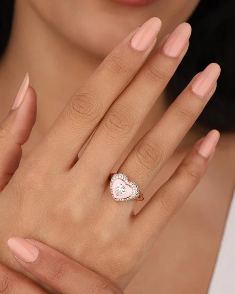 Pembe Mineli Ortası Taş Kalpli Gümüş Yüzük ürün görseli 1