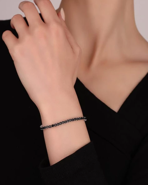 Siyah Taşlı 2.5 mm Suyolu Gümüş Bileklik ürün görseli 1
