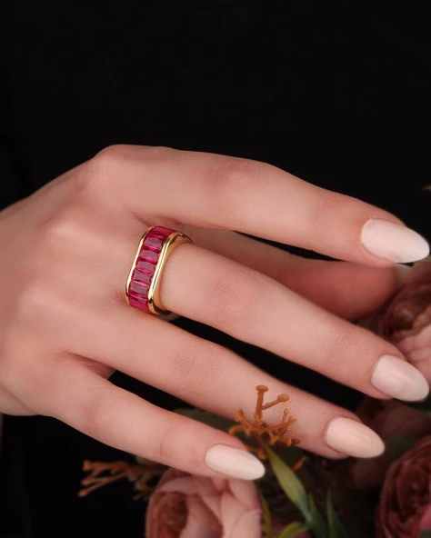 Ruby Baget Taşlı Gümüş Yüzük ürün görseli 1