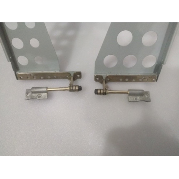 Toshiba Satellite A205 A210-15K A215 A215-S5818 Menteşe Takımı Sağ Sol - Resim 2