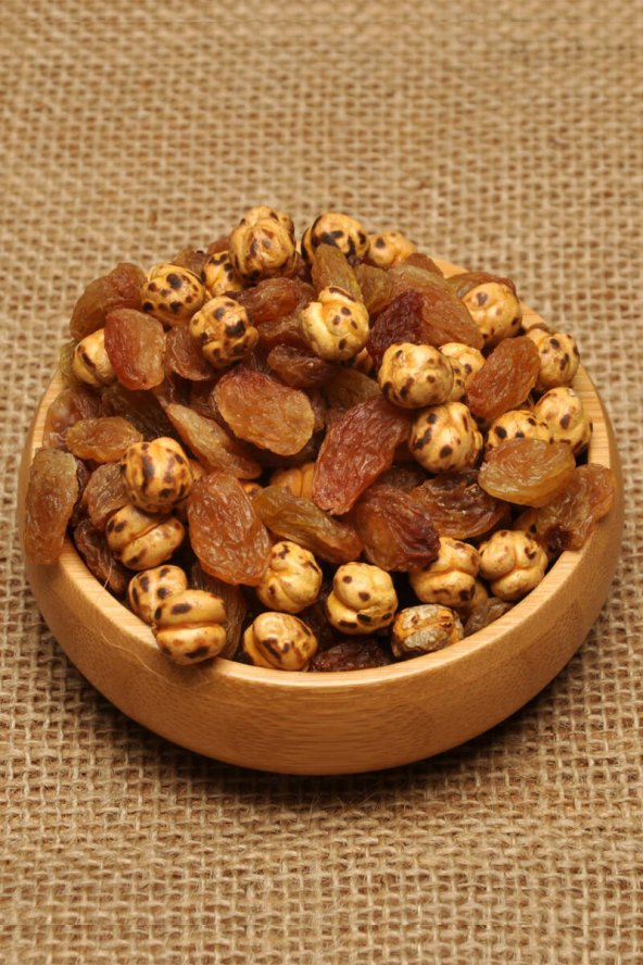Kavrulmuş Leblebi + Kuru Üzüm Karışık 800 G ürün görseli 1
