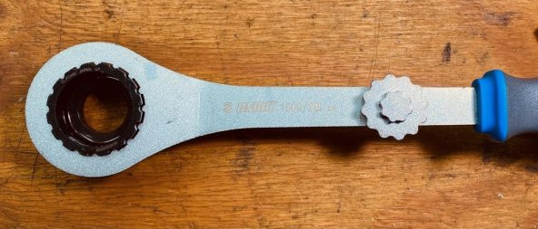 Shimano TL-FC430 Aynakol Sökme-Takma Aparatı Y70898030 ürün görseli 1