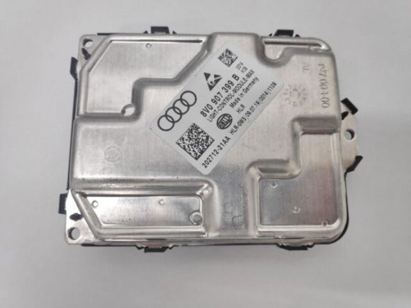 8V0907399B VW Tiguan 2016-2020 FAR BEYNİ ürün görseli 1