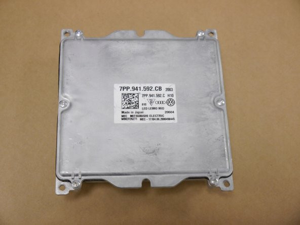 Audi Q5 2017-2020  7pp941592CB MATRİX LED FAR BEYNİ SIFIR KODLU ürün görseli 1