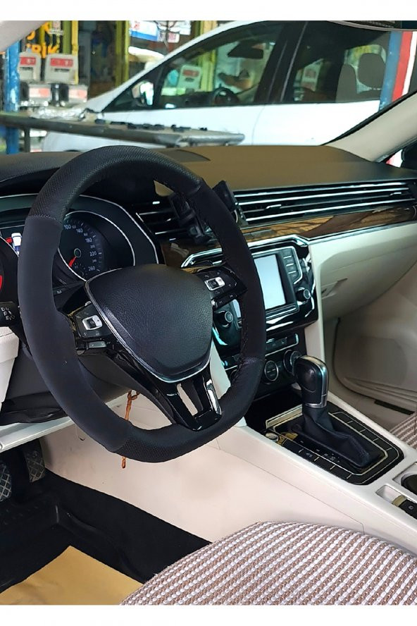 Renault Clio Symbol 3 Uyumlu Dikmeli Direksiyon Kılıfı Noktalı-Alkantara Siyah ürün görseli 1