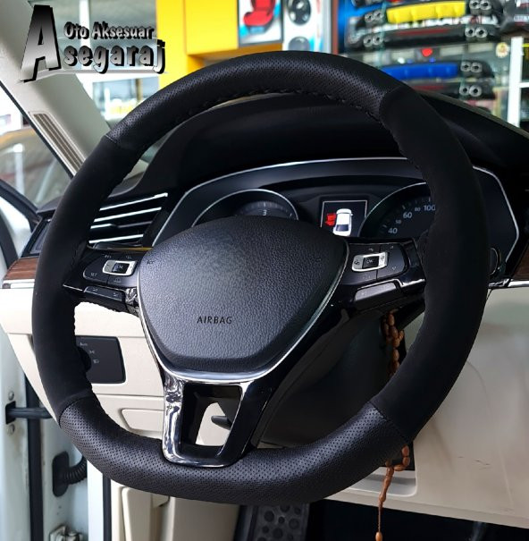 Volkswagen Polo Uyumludur Alcantara Direksiyon Kılıfı Dikmeli Noktalı Nubuk Siyah 2017 Ve Sonrası ürün görseli 1