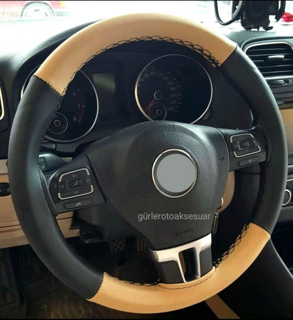 Volkswagen Polo 2017 Ve Sonrası İçin Uyumlu Direksiyon Kılıfı Dikmeli İki Renkli Bej Siyah (4PRÇLI) ürün görseli 1