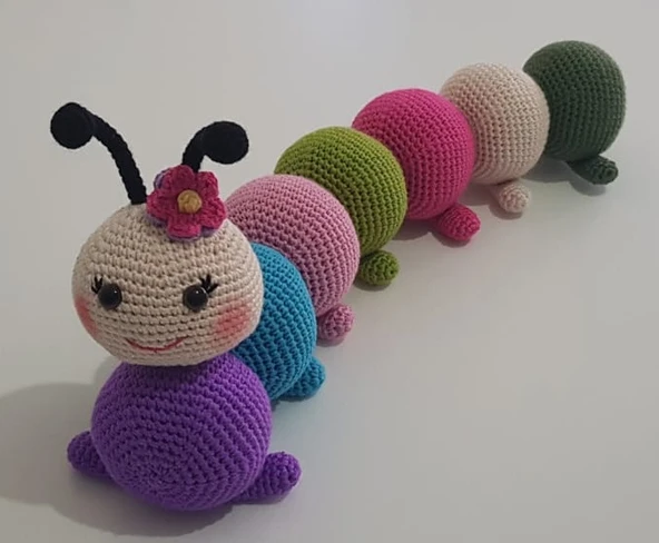 Gülen Tırtıl Amigurumi Organik Oyuncak ürün görseli 1