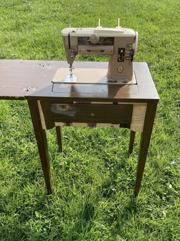 Singer 401A Masalı Dikiş Makinesi 110V 2.El (G-64) ürün görseli 1