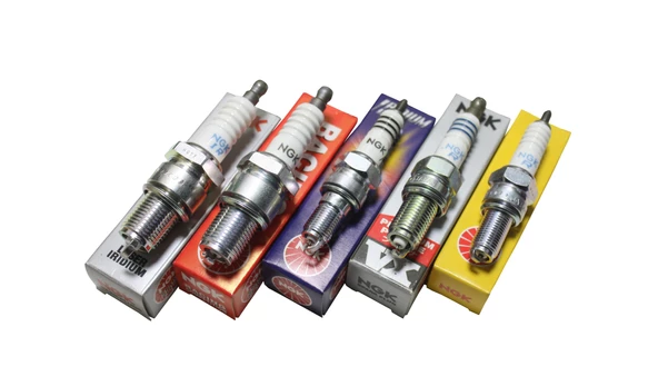 NGK LMAR8AI-8 ürün görseli 1