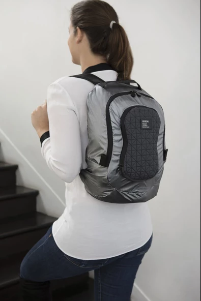 Lexon Peanut Sırt Çantası Kırmızı - Resim 2