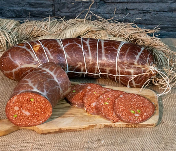 Karaca Özel Göden Antep Fıstıklı ve Hellim Peynirli Sucuk 250 Gr ürün görseli 1